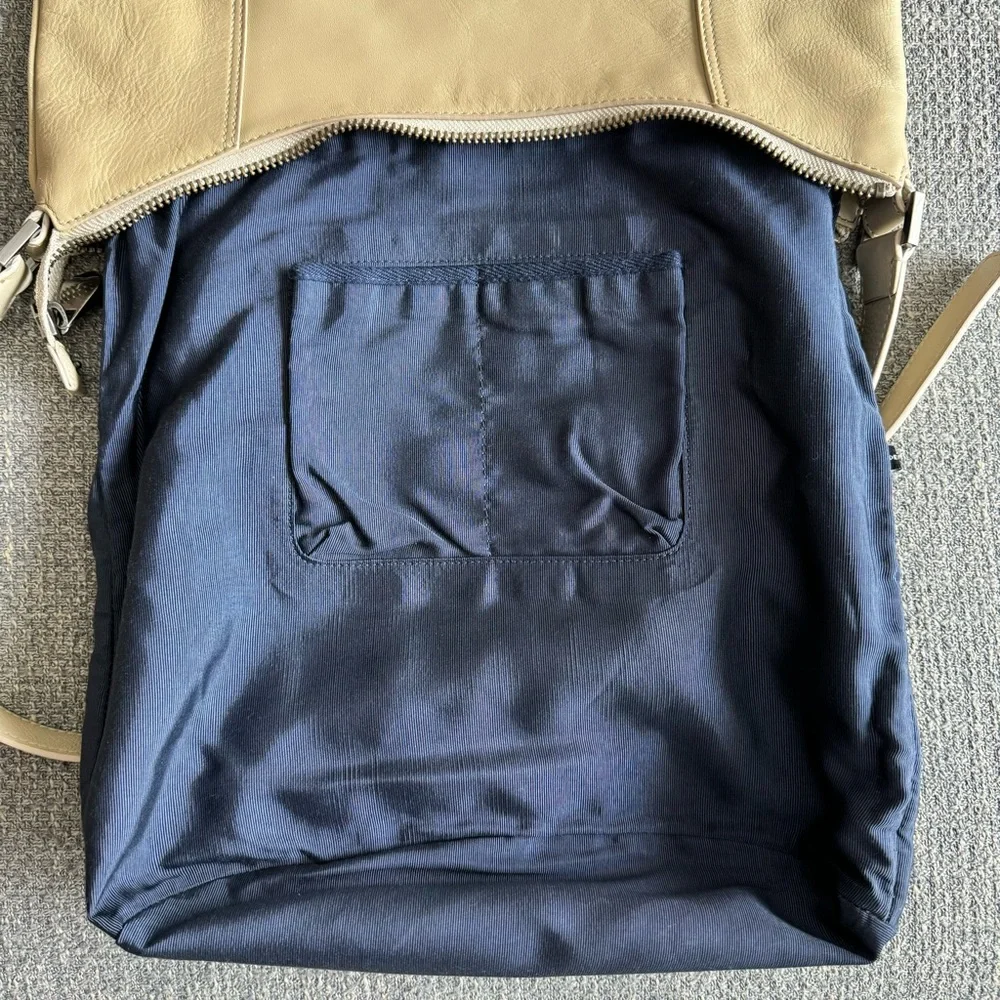 Pour La Victoire Large Bag